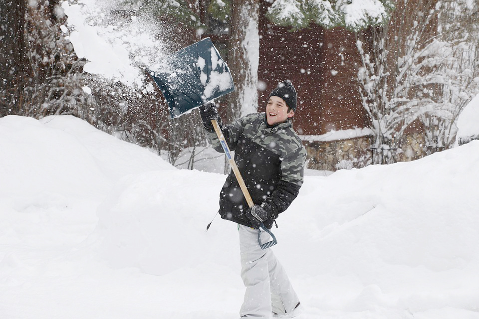 Proper Posture Can Help Your Back While Shoveling Snow